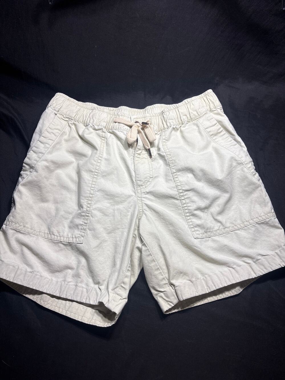 L.L. Bean Mens Medium Shorts Elastic Waist Drawstring Utility Khaki 521703